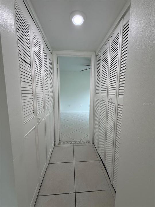 В аренду: $1,600 (2 спален, 1 ванн, 857 Квадратных фут)