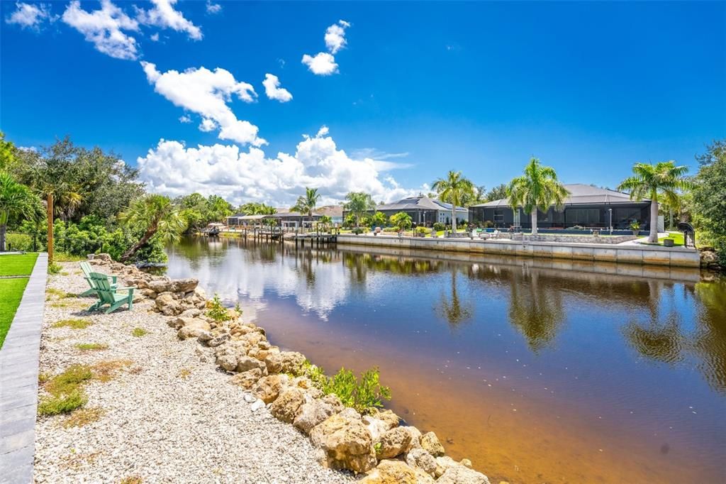 En Venta: $640,000 (3 camas, 3 baños, 1832 Pies cuadrados)