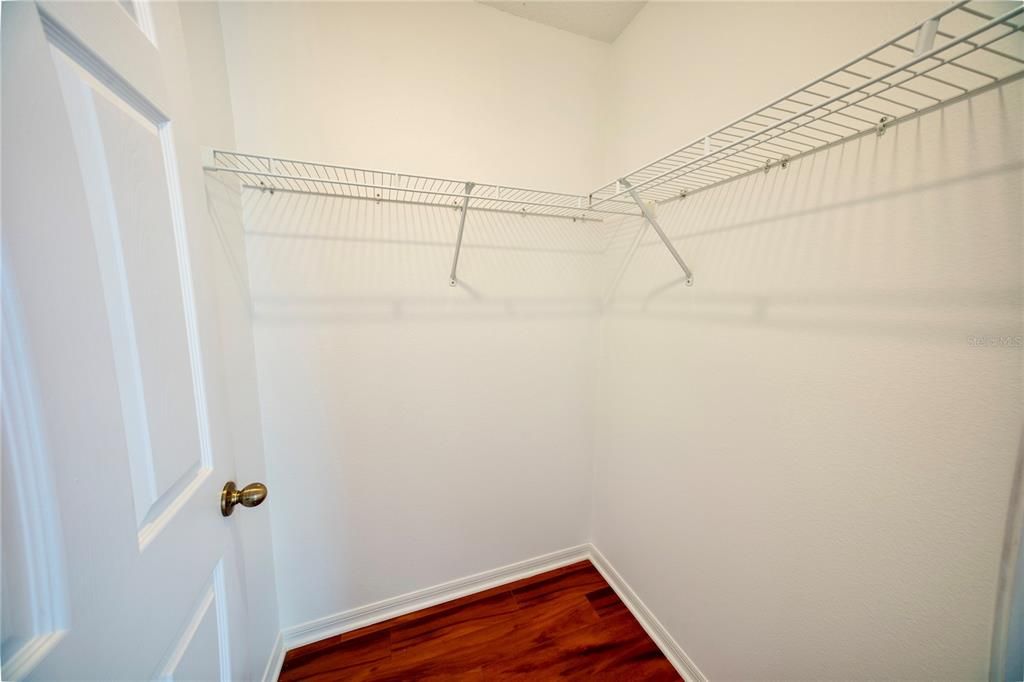 For Sale: $649,000 (5 beds, 2 baths, 3064 Square Feet)