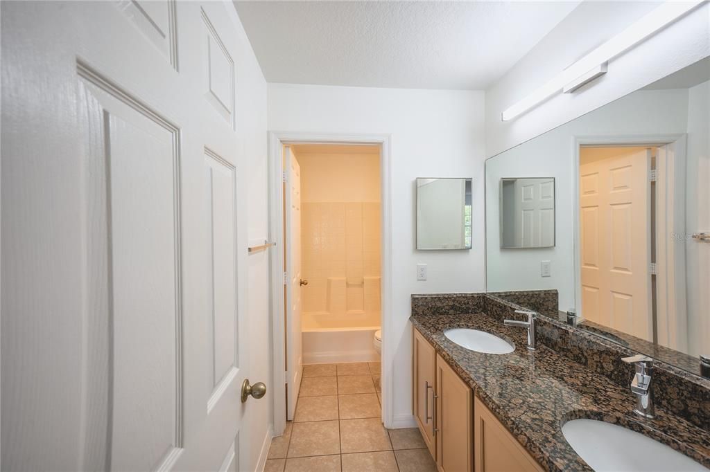 For Sale: $649,000 (5 beds, 2 baths, 3064 Square Feet)