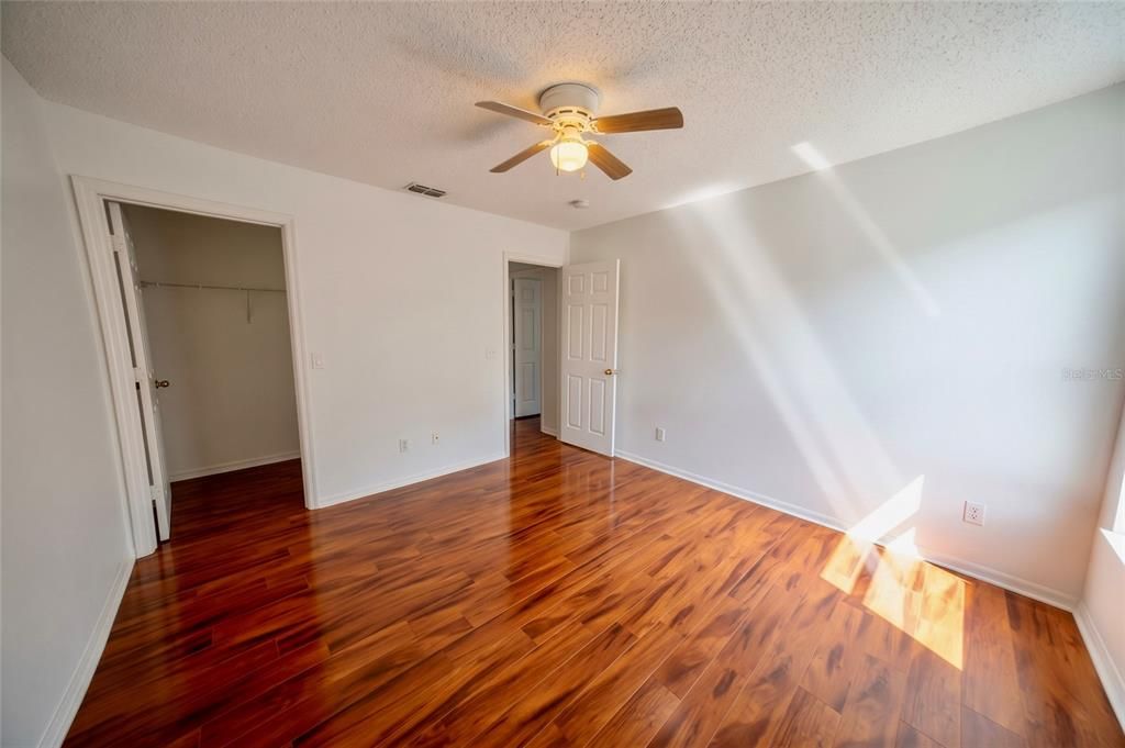 For Sale: $649,000 (5 beds, 2 baths, 3064 Square Feet)