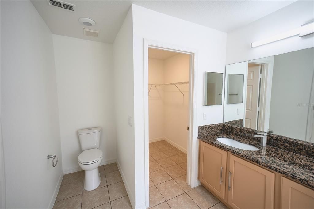 For Sale: $649,000 (5 beds, 2 baths, 3064 Square Feet)