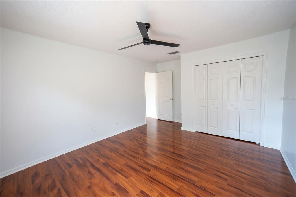 For Sale: $649,000 (5 beds, 2 baths, 3064 Square Feet)