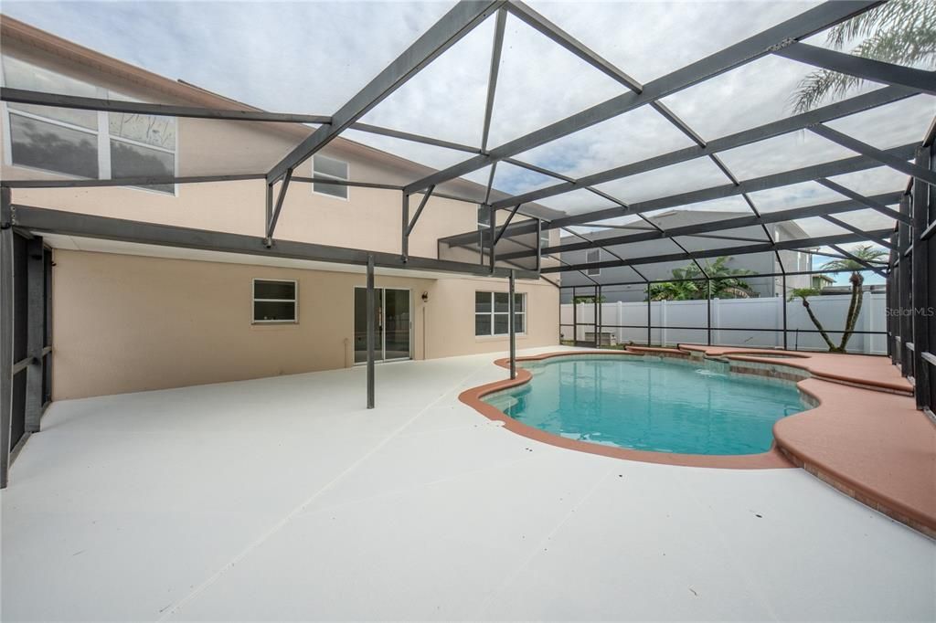 For Sale: $649,000 (5 beds, 2 baths, 3064 Square Feet)