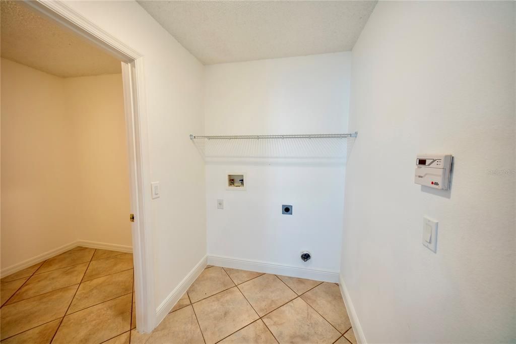 For Sale: $649,000 (5 beds, 2 baths, 3064 Square Feet)