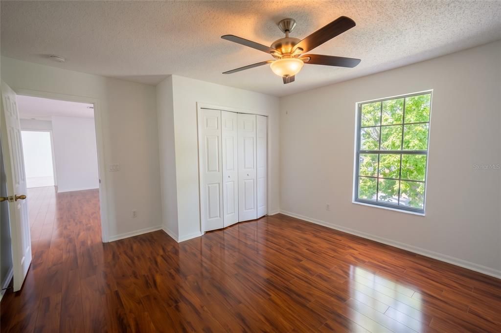 For Sale: $649,000 (5 beds, 2 baths, 3064 Square Feet)