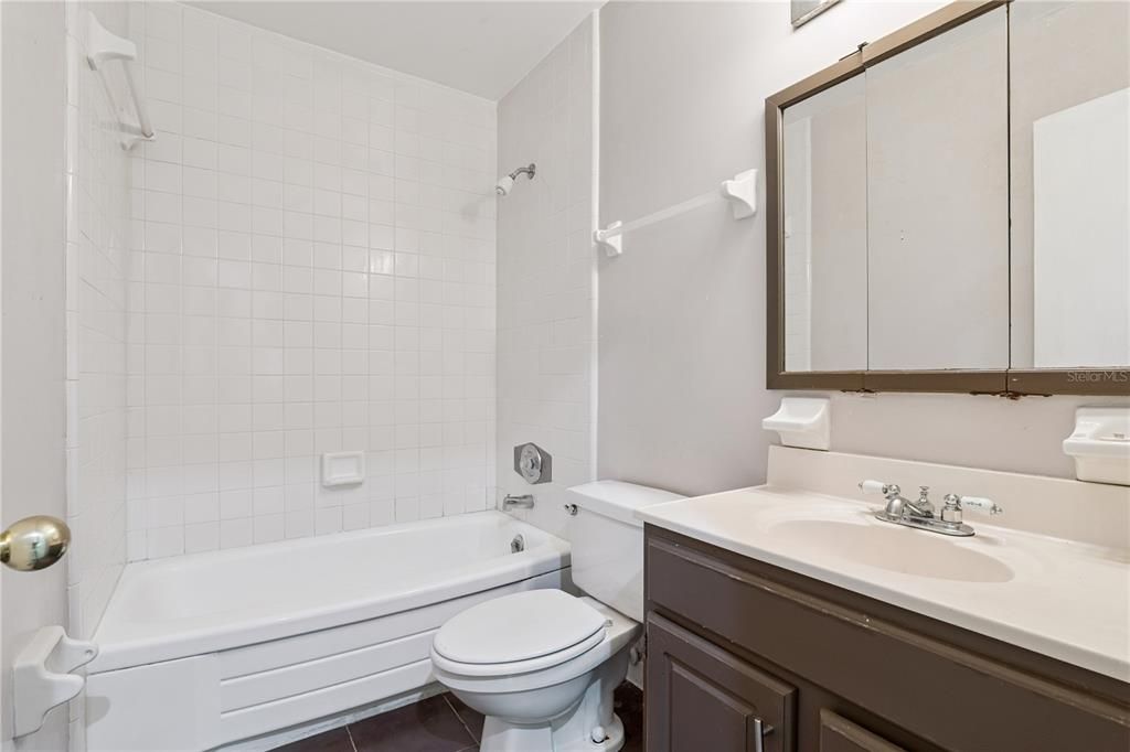 En Venta: $379,000 (3 camas, 2 baños, 1546 Pies cuadrados)