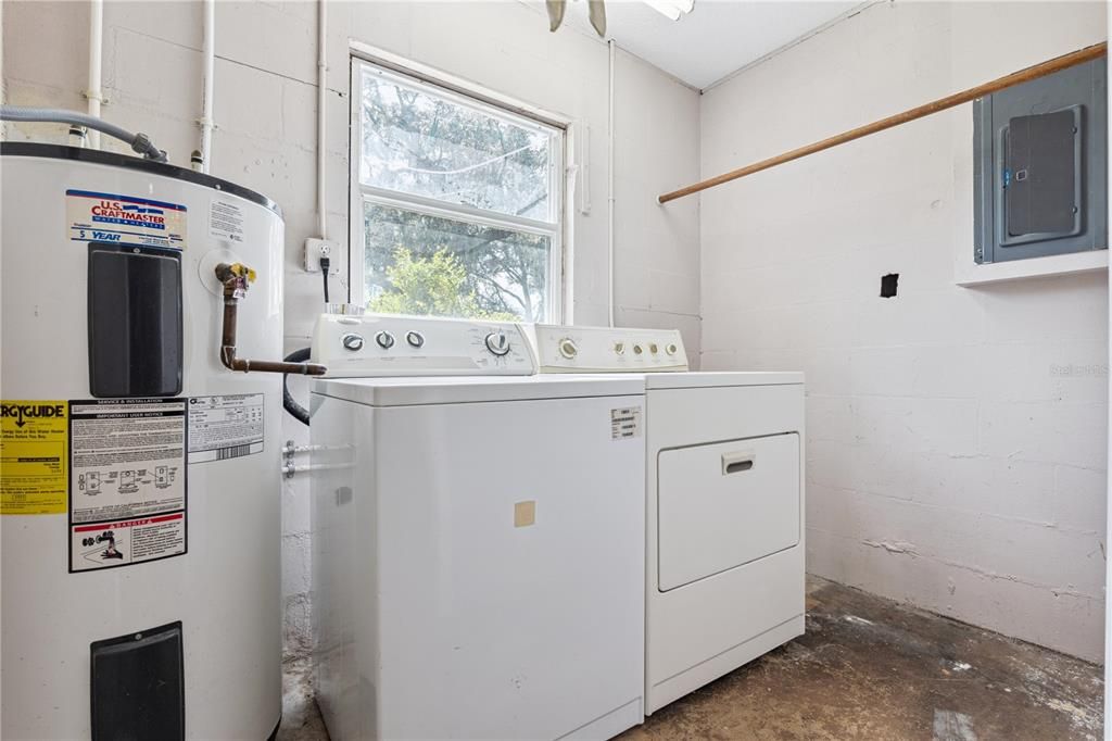 En Venta: $379,000 (3 camas, 2 baños, 1546 Pies cuadrados)