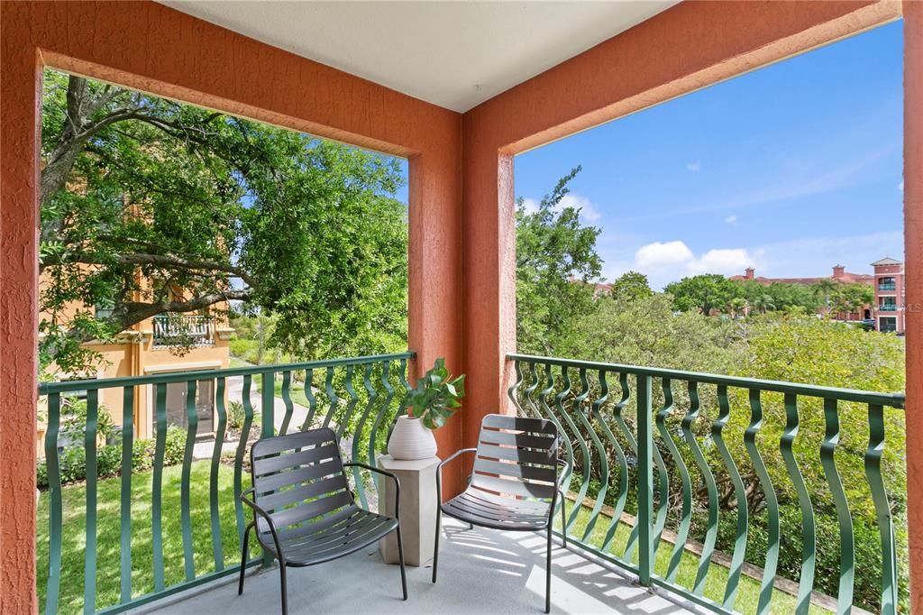 For Rent: $4,000 (3 beds, 2 baths, 2078 Square Feet)