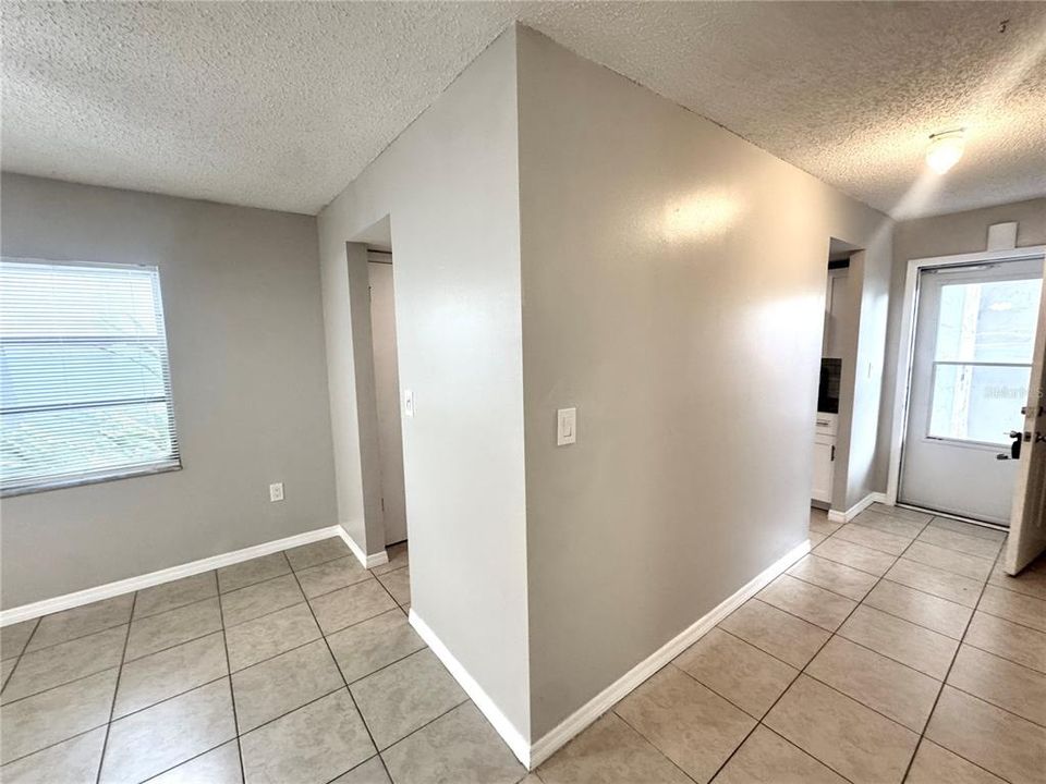 For Rent: $1,750 (2 beds, 2 baths, 1165 Square Feet)