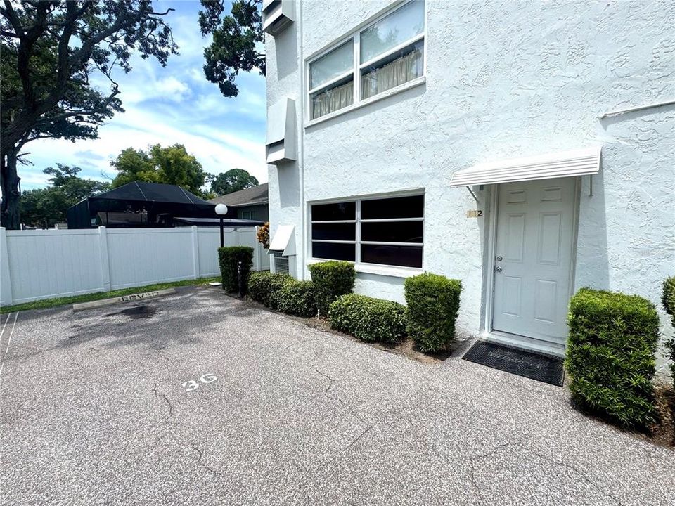 For Rent: $1,750 (2 beds, 2 baths, 1165 Square Feet)