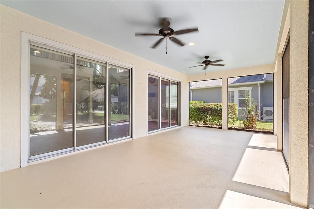 En Venta: $499,900 (4 camas, 2 baños, 3077 Pies cuadrados)