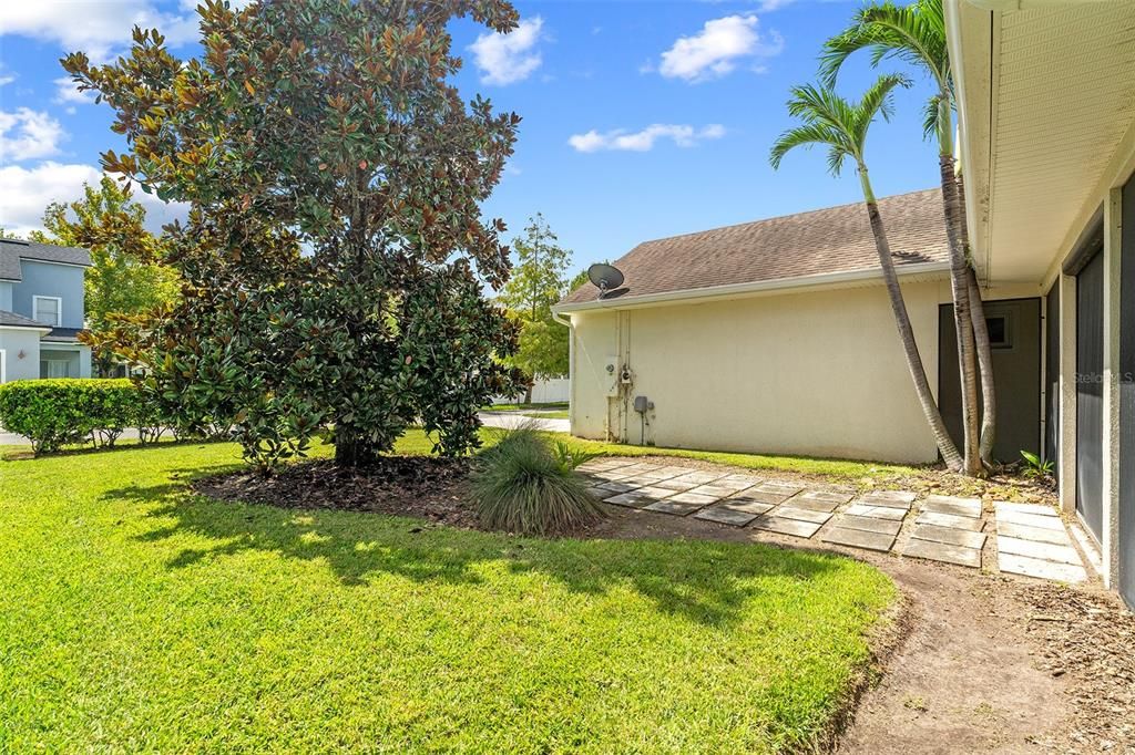 En Venta: $499,900 (4 camas, 2 baños, 3077 Pies cuadrados)