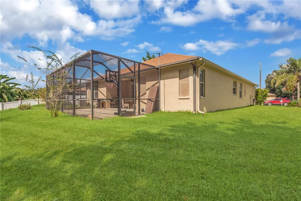 For Sale: $460,000 (4 beds, 3 baths, 2162 Square Feet)