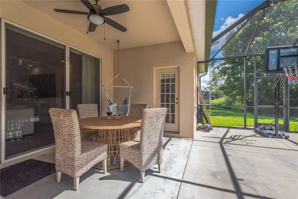 For Sale: $460,000 (4 beds, 3 baths, 2162 Square Feet)