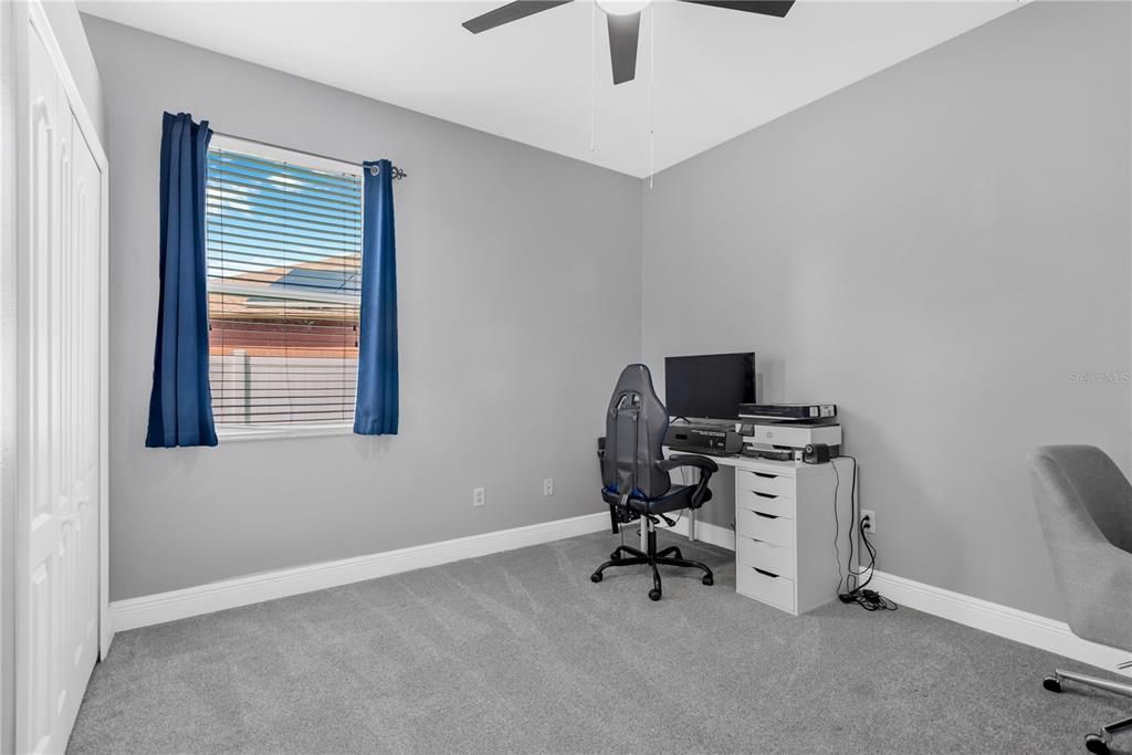 For Sale: $460,000 (4 beds, 3 baths, 2162 Square Feet)