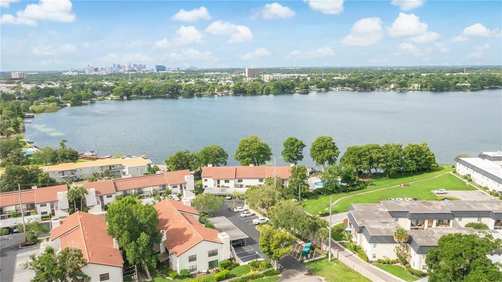 В аренду: $2,495 (2 спален, 2 ванн, 1140 Квадратных фут)