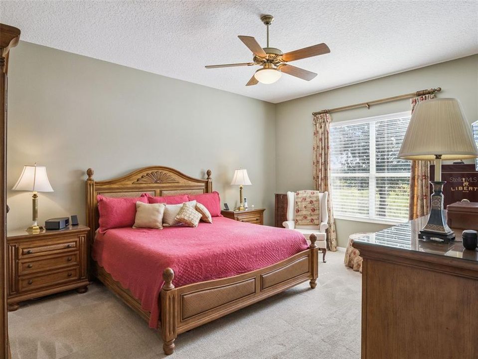 For Sale: $415,000 (3 beds, 2 baths, 2126 Square Feet)