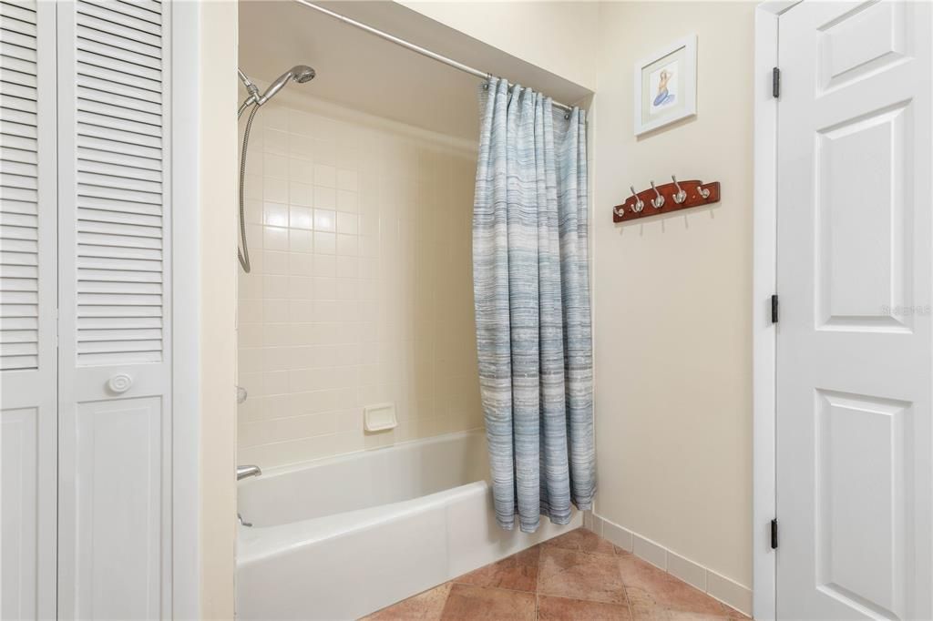 For Sale: $419,000 (3 beds, 2 baths, 1875 Square Feet)