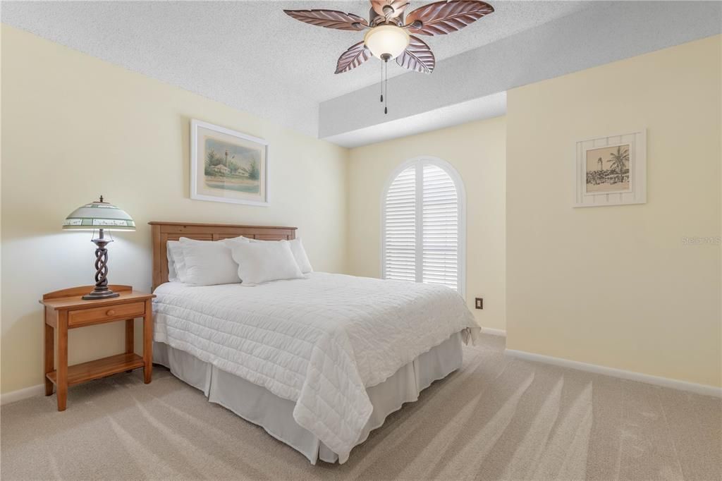 For Sale: $419,000 (3 beds, 2 baths, 1875 Square Feet)