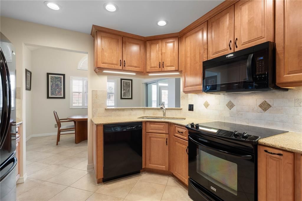 For Sale: $419,000 (3 beds, 2 baths, 1875 Square Feet)