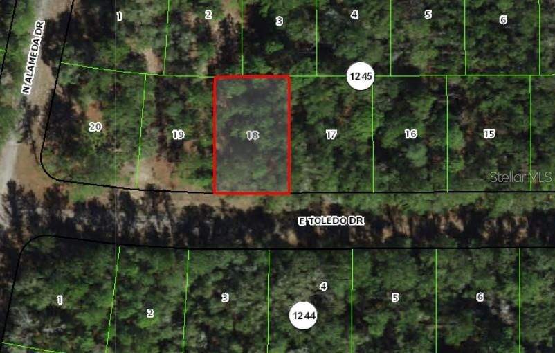 На продажу: $13,000 (0.23 acres)