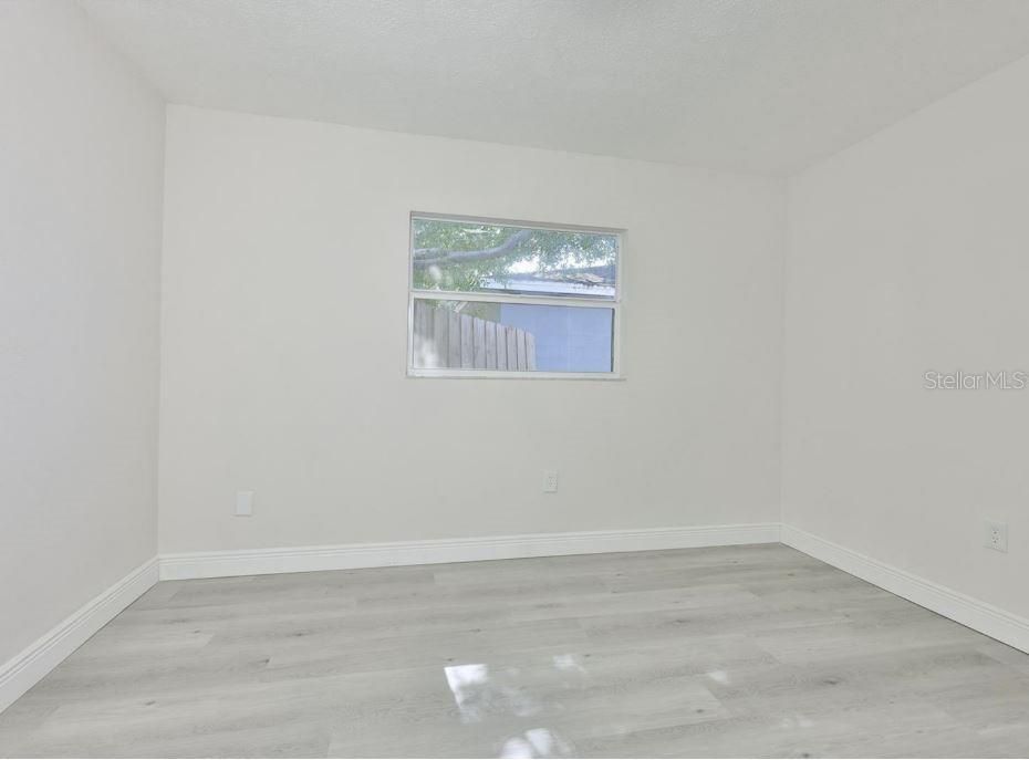 For Rent: $2,300 (4 beds, 2 baths, 1558 Square Feet)