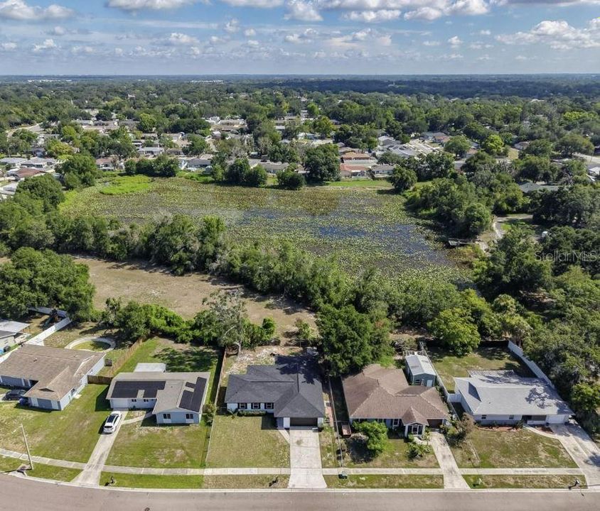 For Rent: $2,300 (4 beds, 2 baths, 1558 Square Feet)