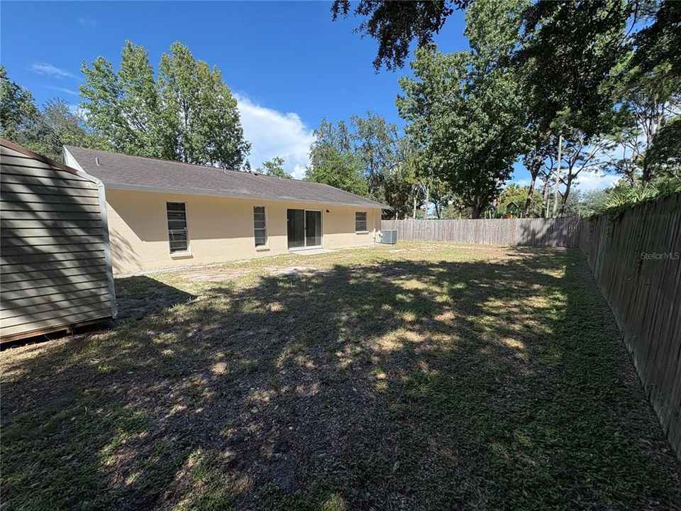 For Sale: $249,900 (3 beds, 2 baths, 1370 Square Feet)