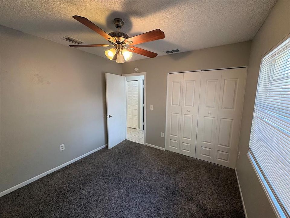 For Sale: $249,900 (3 beds, 2 baths, 1370 Square Feet)