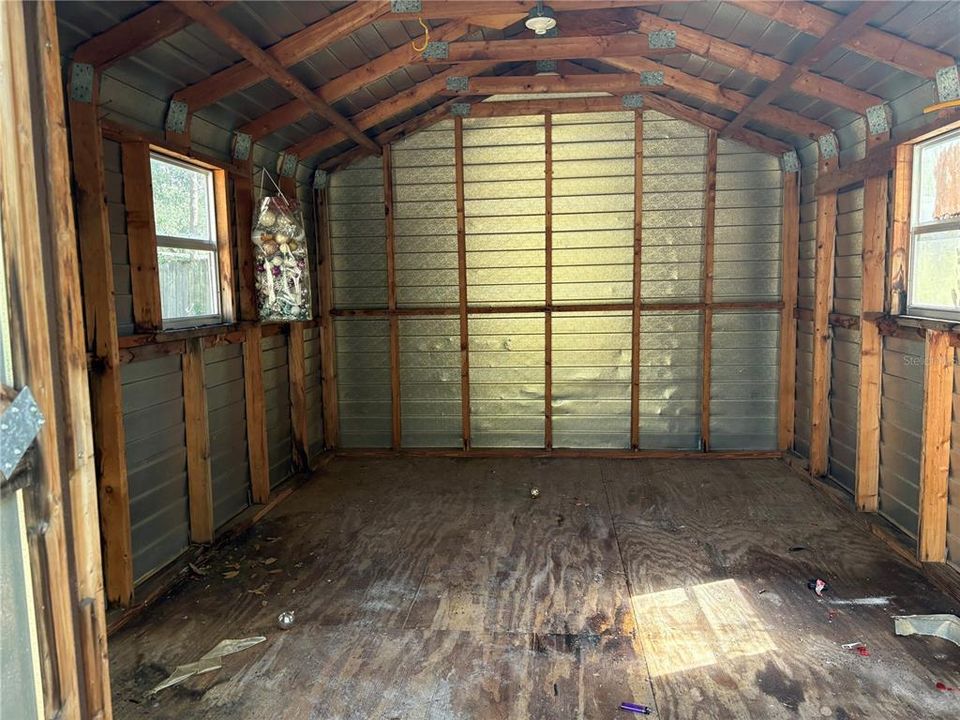 For Sale: $249,900 (3 beds, 2 baths, 1370 Square Feet)