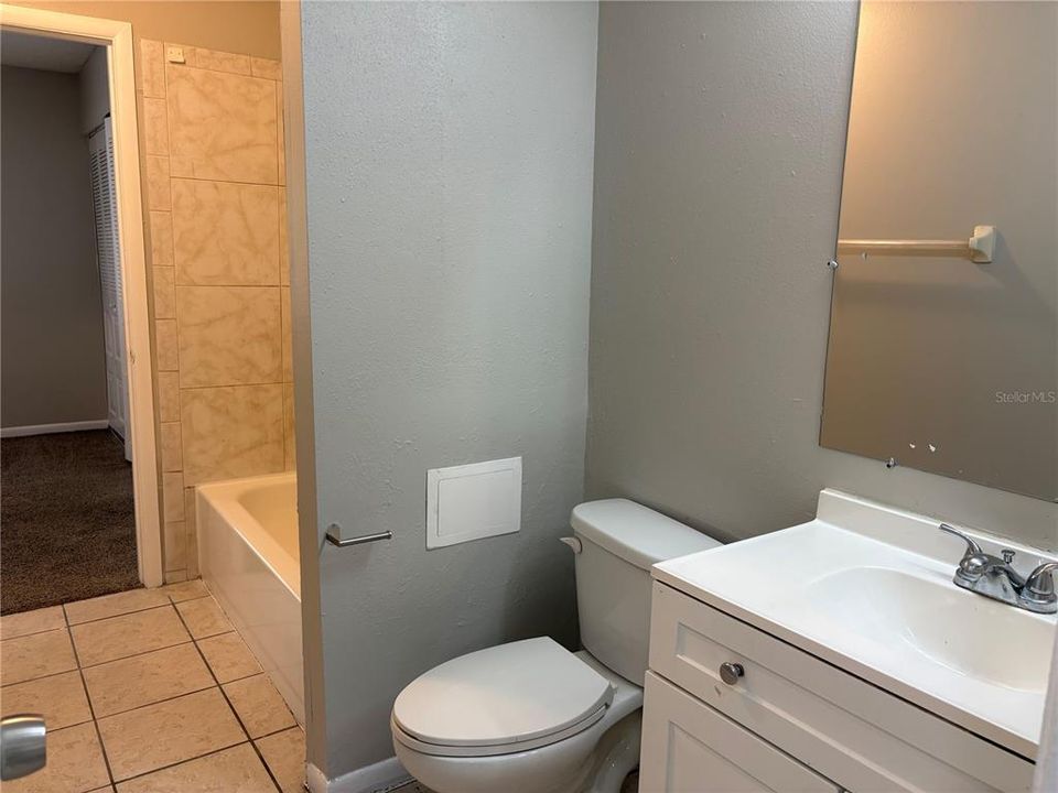 For Sale: $249,900 (3 beds, 2 baths, 1370 Square Feet)