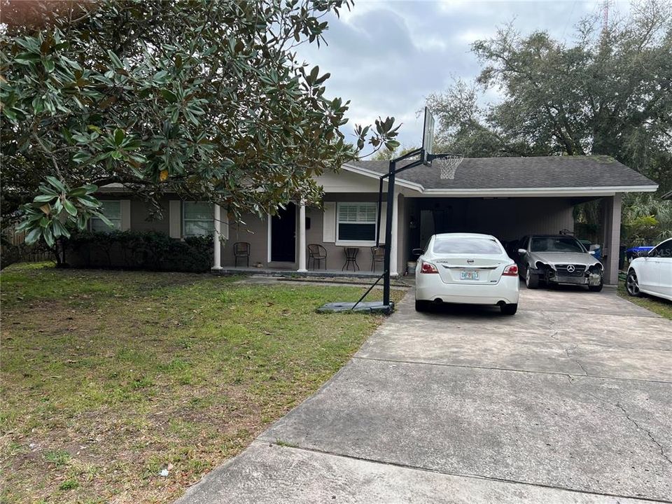 For Rent: $2,350 (3 beds, 2 baths, 1422 Square Feet)