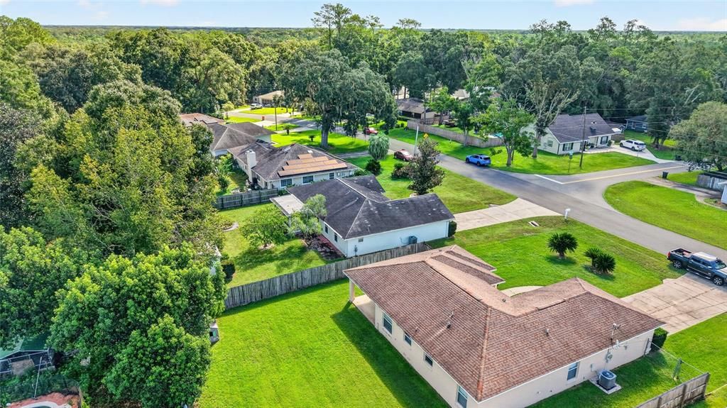 На продажу: $255,900 (3 спален, 2 ванн, 1342 Квадратных фут)