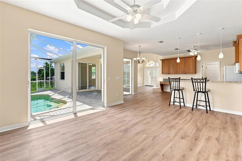 For Sale: $395,000 (3 beds, 2 baths, 1877 Square Feet)