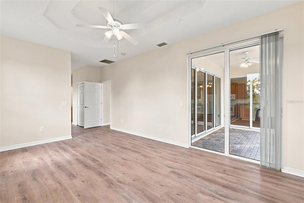 For Sale: $395,000 (3 beds, 2 baths, 1877 Square Feet)