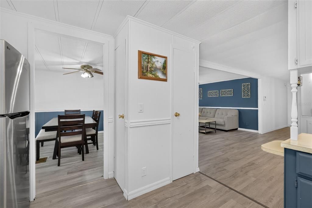 На продажу: $180,000 (3 спален, 2 ванн, 1248 Квадратных фут)