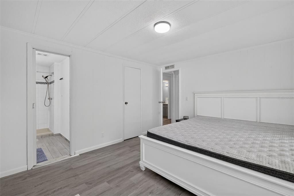 На продажу: $180,000 (3 спален, 2 ванн, 1248 Квадратных фут)
