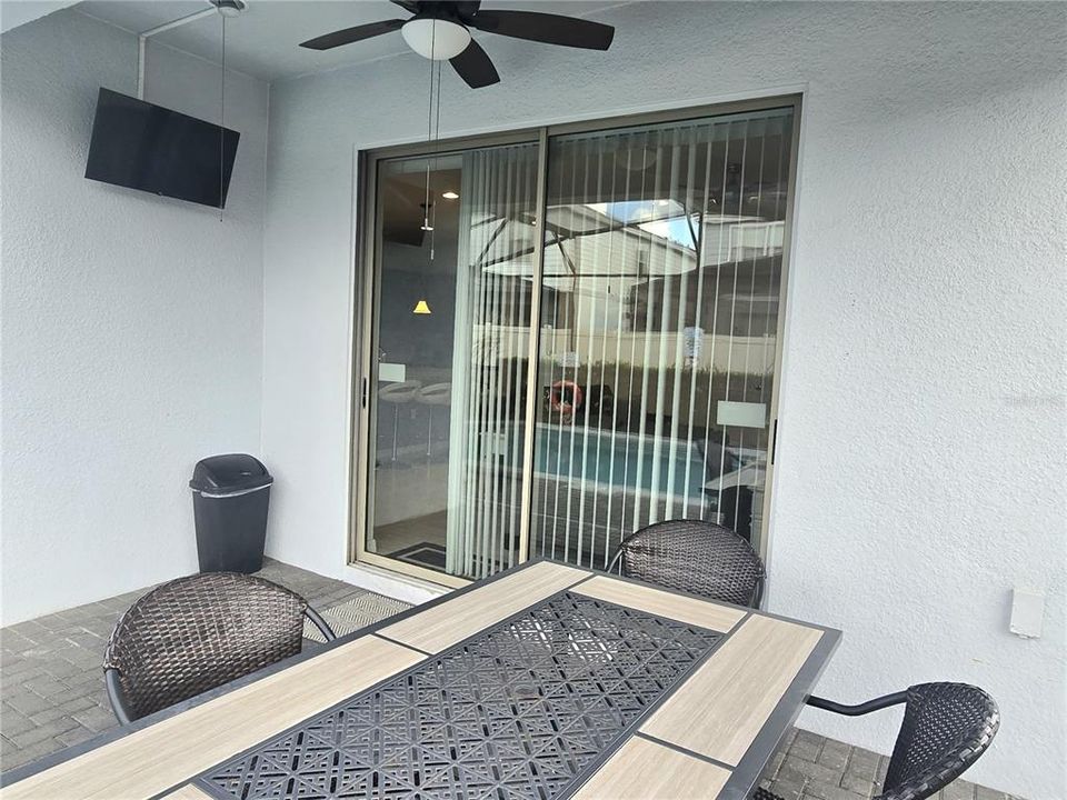 En Venta: $499,000 (5 camas, 4 baños, 2492 Pies cuadrados)