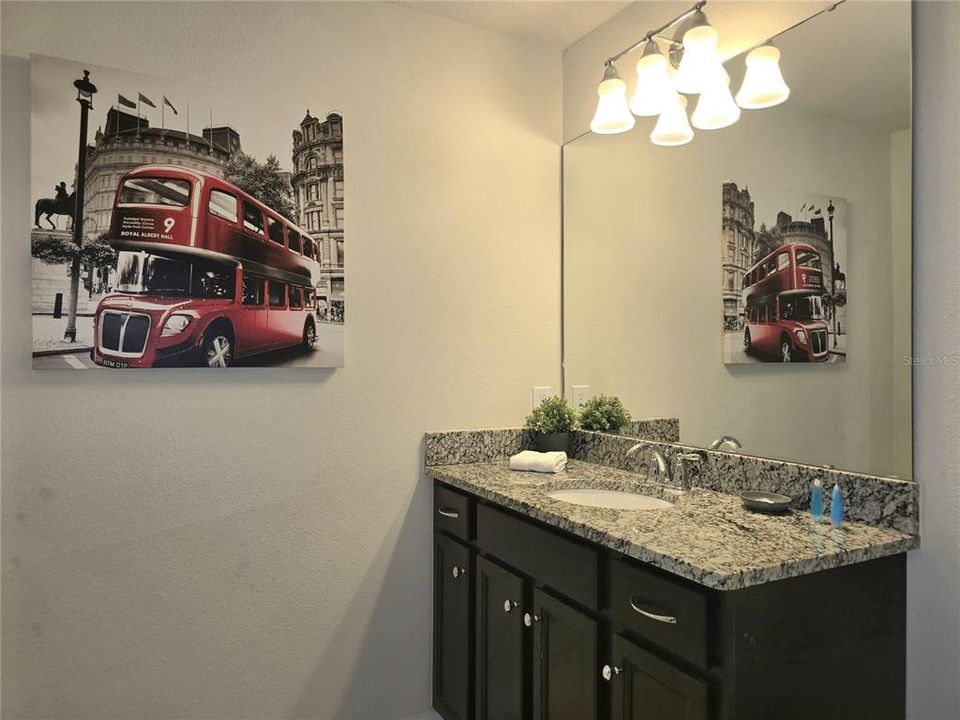 En Venta: $499,000 (5 camas, 4 baños, 2492 Pies cuadrados)