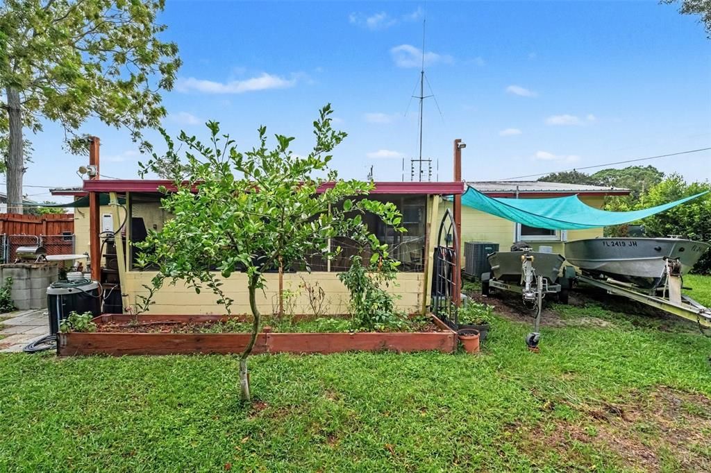 На продажу: $199,900 (3 спален, 2 ванн, 1220 Квадратных фут)