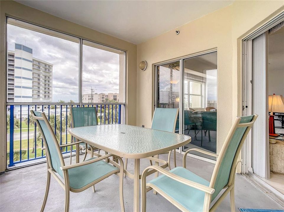 En Venta: $525,000 (3 camas, 2 baños, 1661 Pies cuadrados)