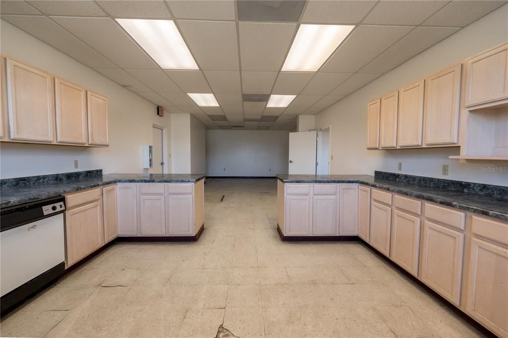 For Sale: $10,000,000 (0 beds, 0 baths, 99750 Square Feet)