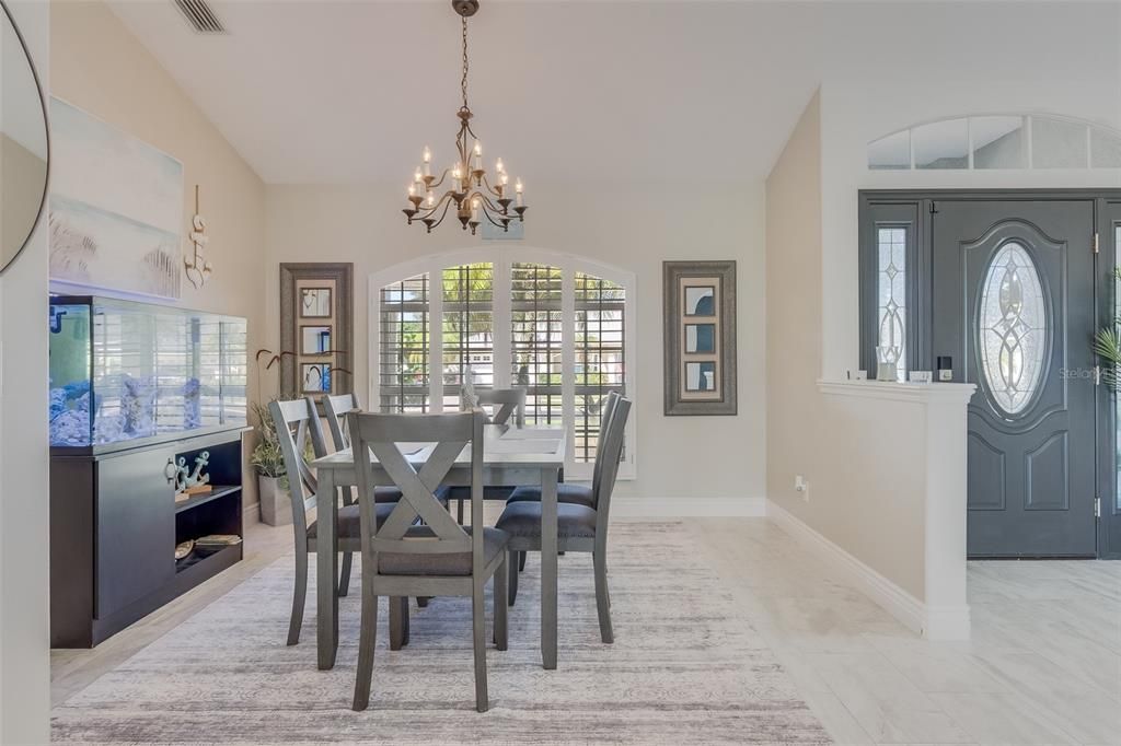 For Sale: $439,900 (3 beds, 2 baths, 1834 Square Feet)