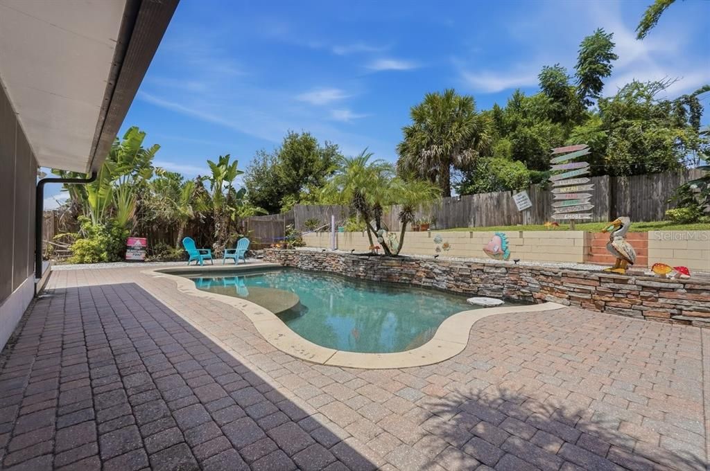En Venta: $515,000 (3 camas, 2 baños, 2269 Pies cuadrados)
