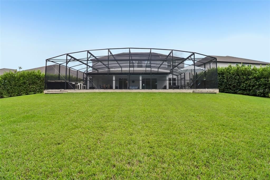 For Sale: $1,600,000 (6 beds, 5 baths, 5239 Square Feet)