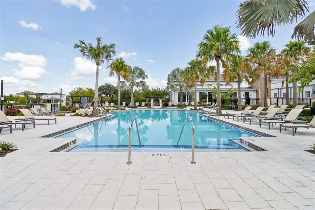 For Sale: $1,600,000 (6 beds, 5 baths, 5239 Square Feet)