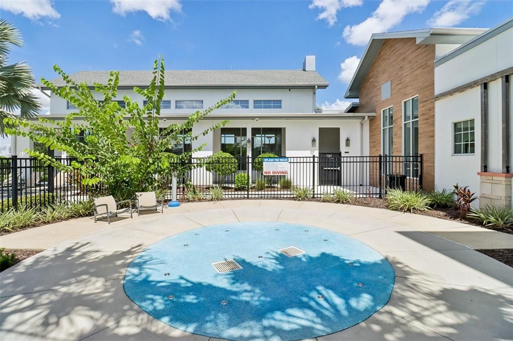 For Sale: $1,600,000 (6 beds, 5 baths, 5239 Square Feet)