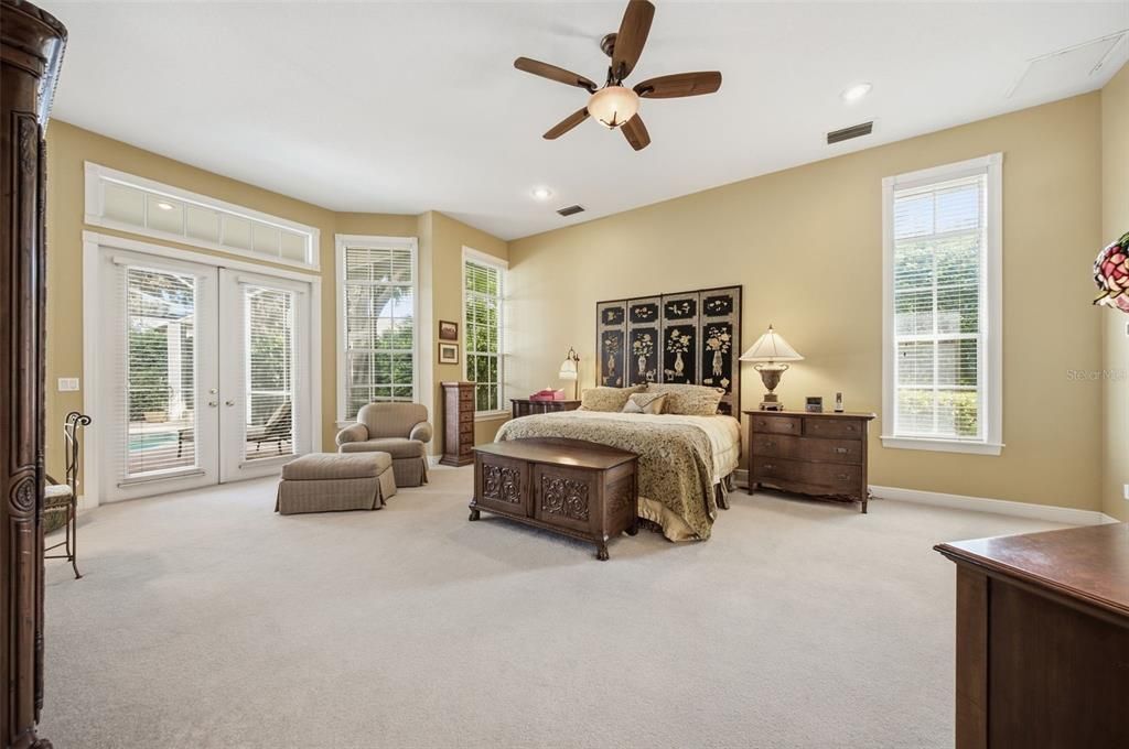 For Sale: $1,500,000 (4 beds, 3 baths, 3470 Square Feet)