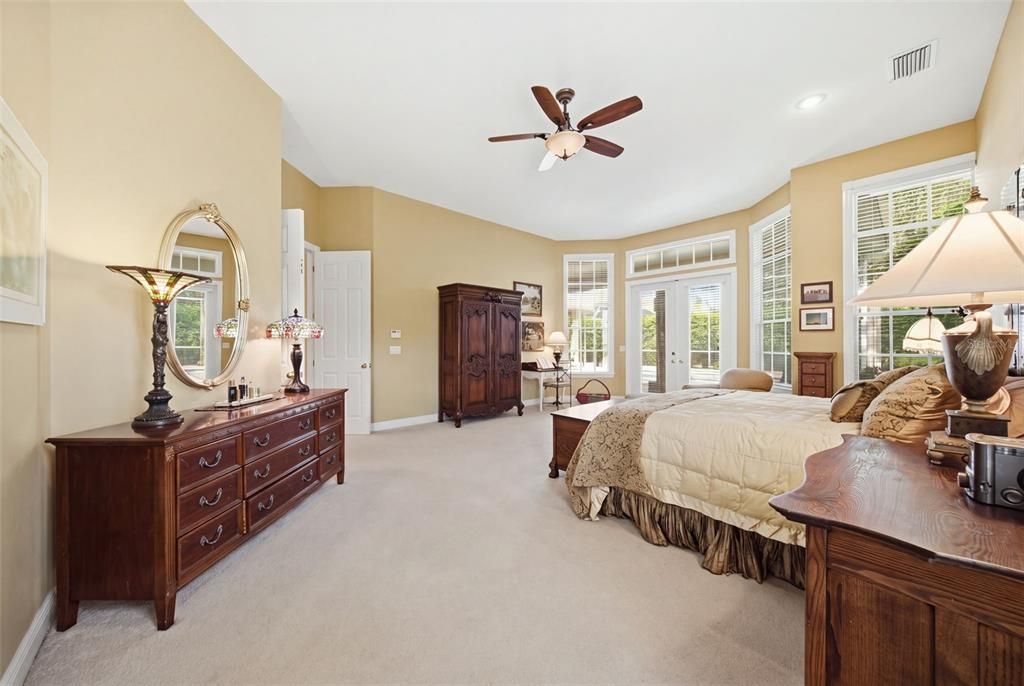 For Sale: $1,500,000 (4 beds, 3 baths, 3470 Square Feet)